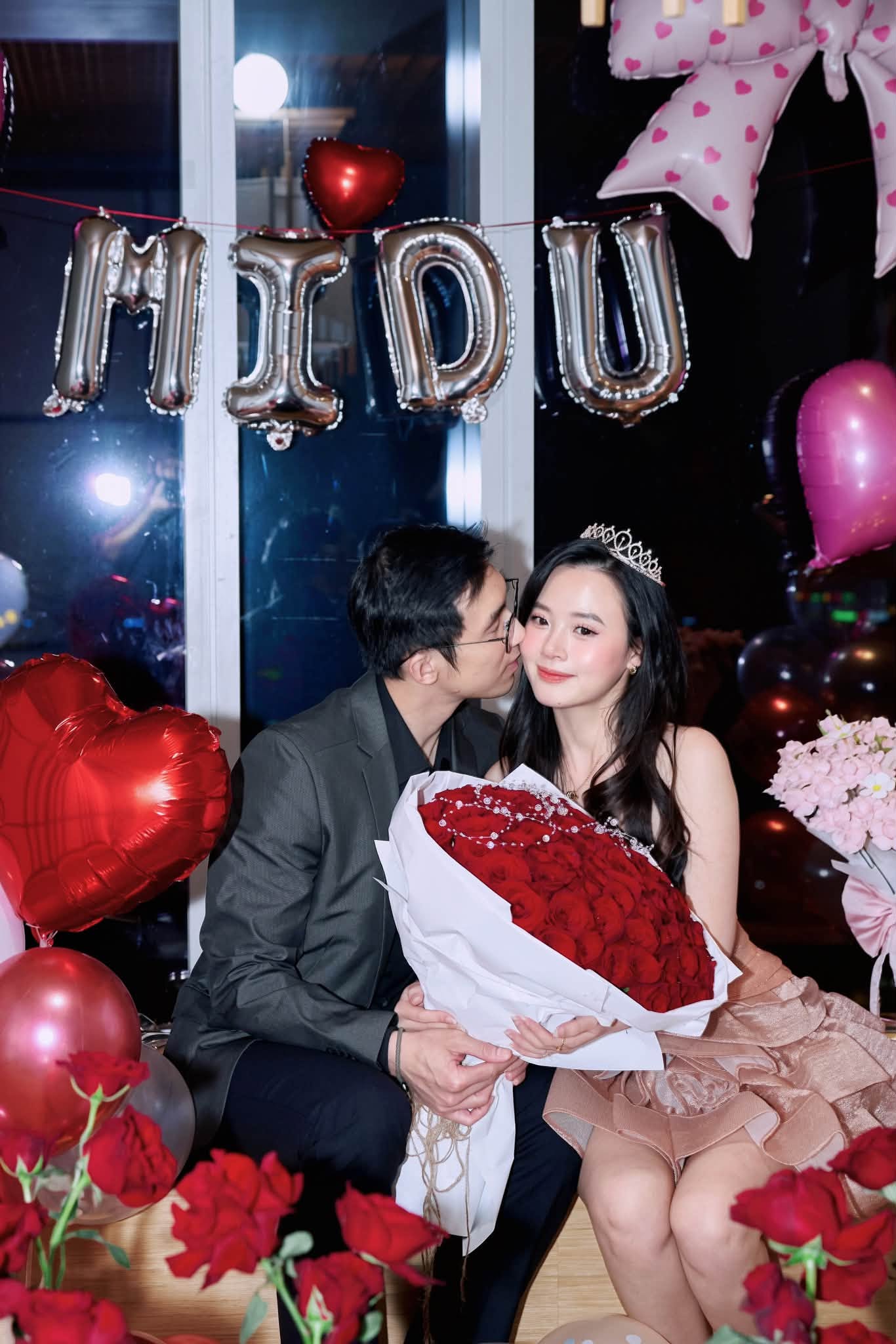 Cô trợ lý được Phó Chủ tịch DUYTAN Group Minh Đạt gửi hoa đến tận nhà- Ảnh 3.