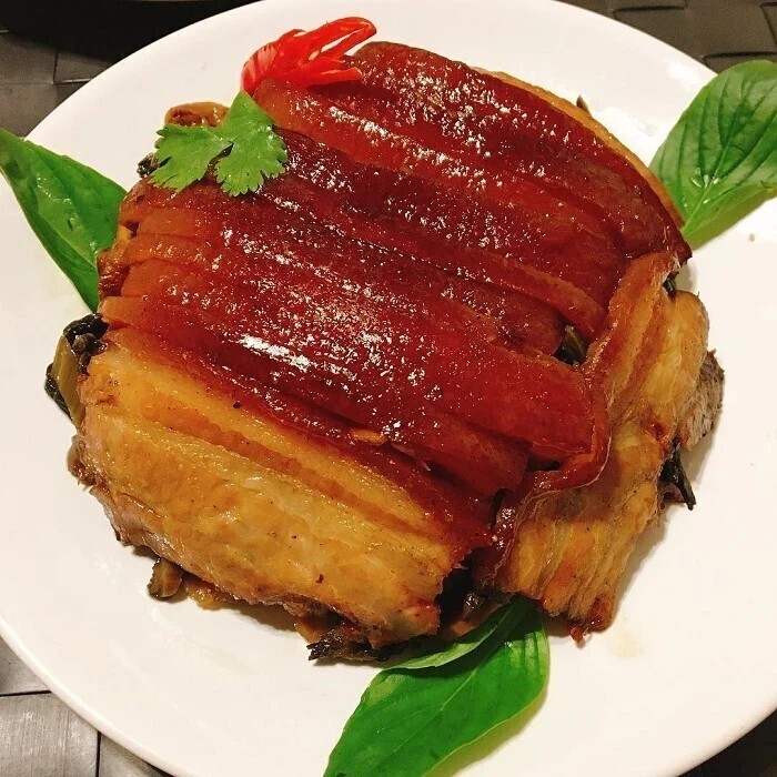 Vụ khâu nhục Lạng Sơn chỉ toàn xương, bì heo: Cơ sở sản xuất nói bị mạo danh- Ảnh 3. Vụ khâu nhục Lạng Sơn chỉ toàn xương, bì heo: Cơ sở sản xuất nói bị mạo danh- Ảnh 3.