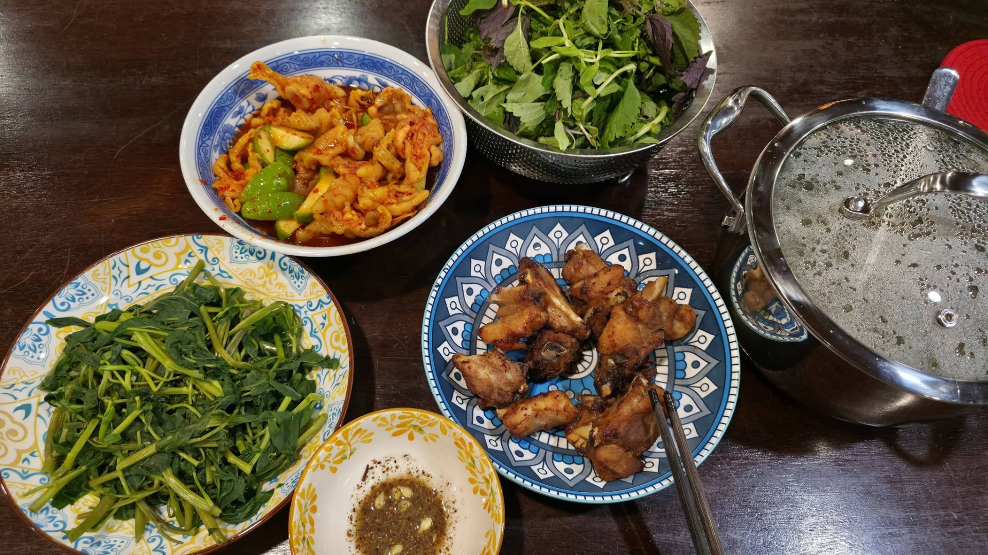 Cơm nhà Cục trưởng Xuân Bắc- Ảnh 4.