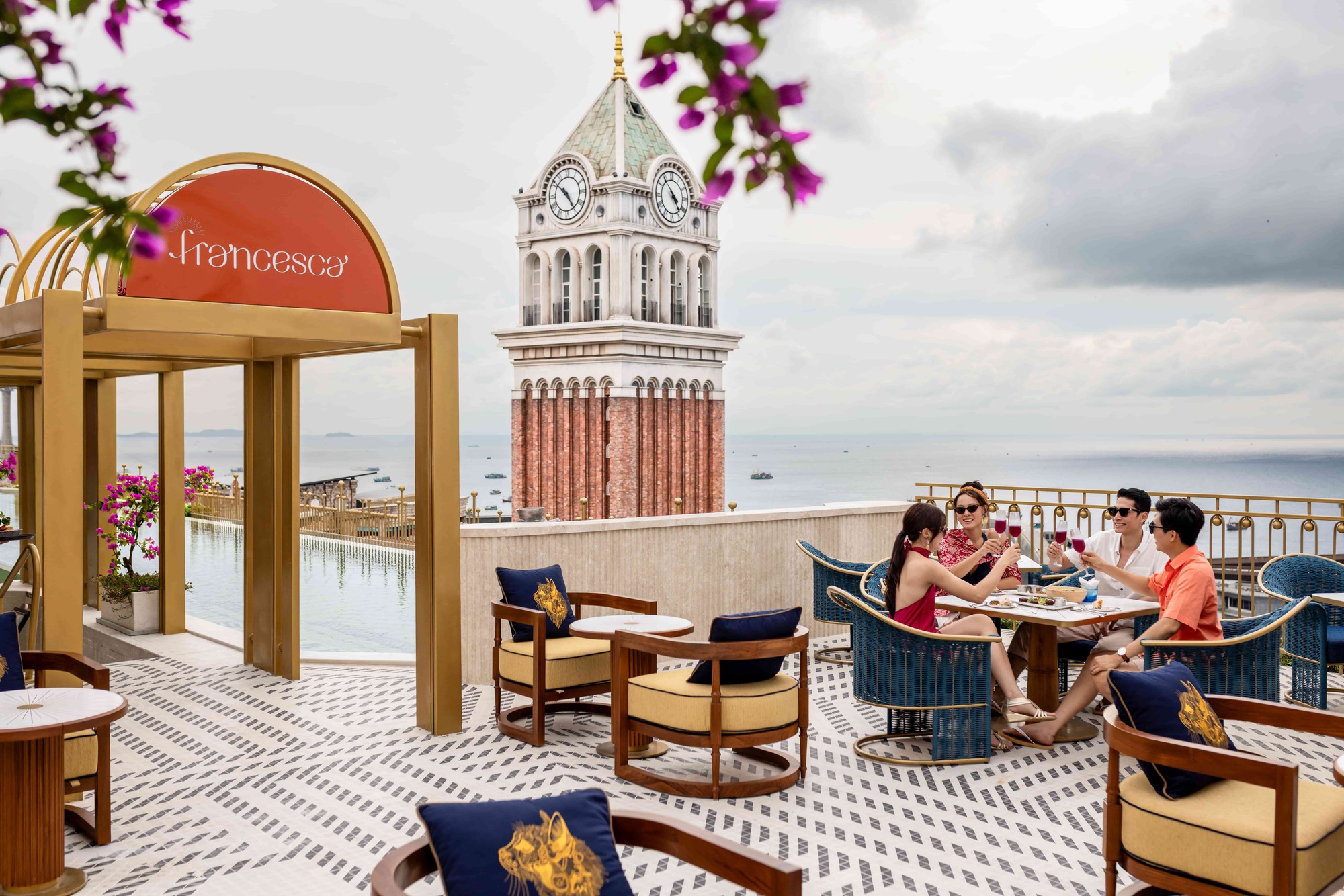 Sun PhuQuoc Airways ra mắt thị trường Nga, khai thác đường bay thẳng Phú Quốc – Moscow bằng tàu thân rộng A330 từ 13/11 - Ảnh 2.