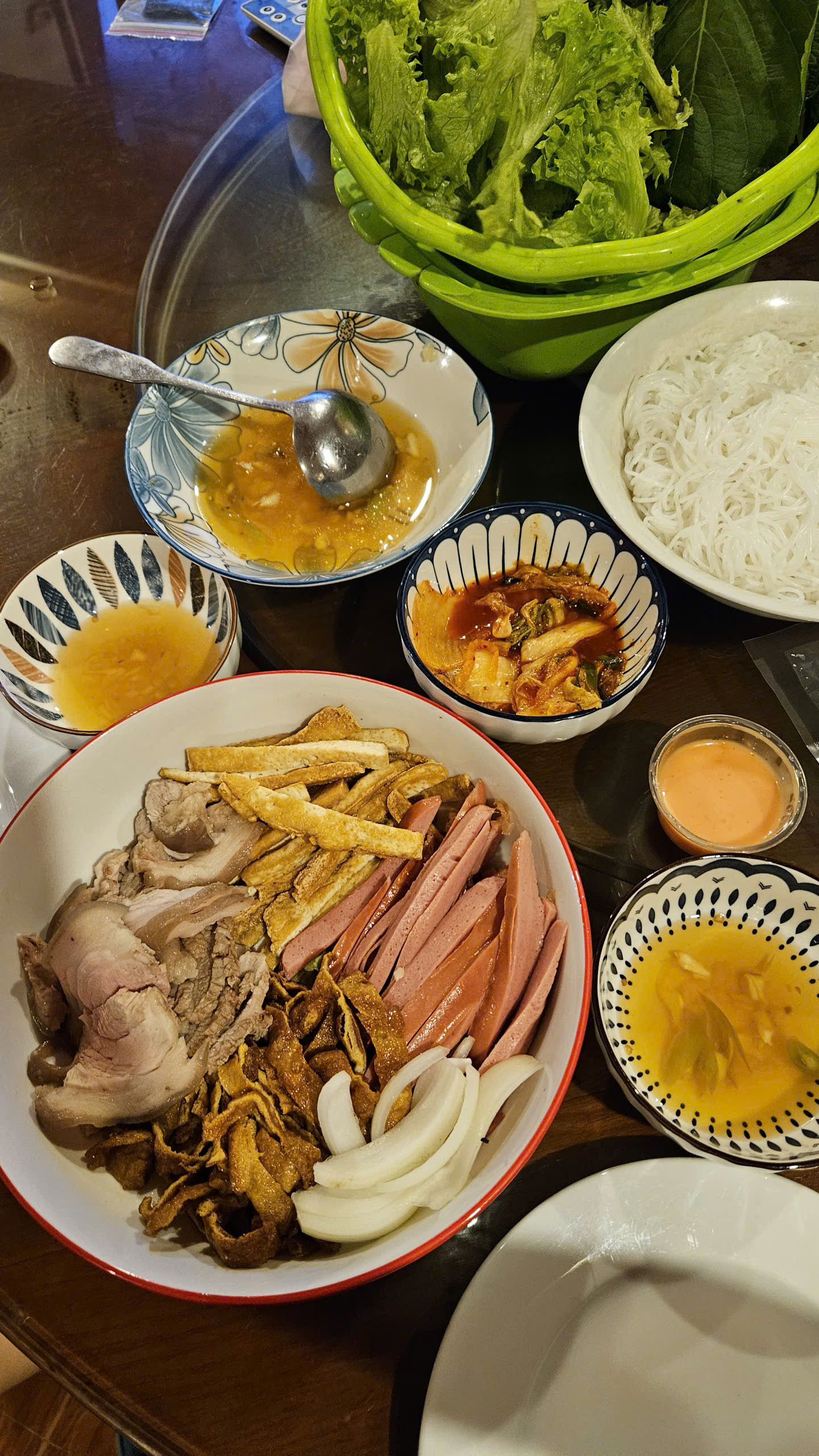 Dân văn phòng Hà Nội thuê nhà 7-9,5 triệu/tháng tiết lộ: Ở chung chủ “không như lời đồn”, biết cách tìm thì ở mãi không muốn chuyển- Ảnh 3.