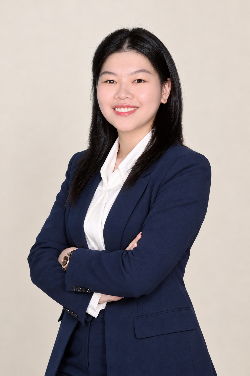 Một gen Z từng làm việc tại Ngân hàng New Omni Bank (Mỹ) về làm Tổng giám đốc công ty Dược ở Việt Nam - Ảnh 1.