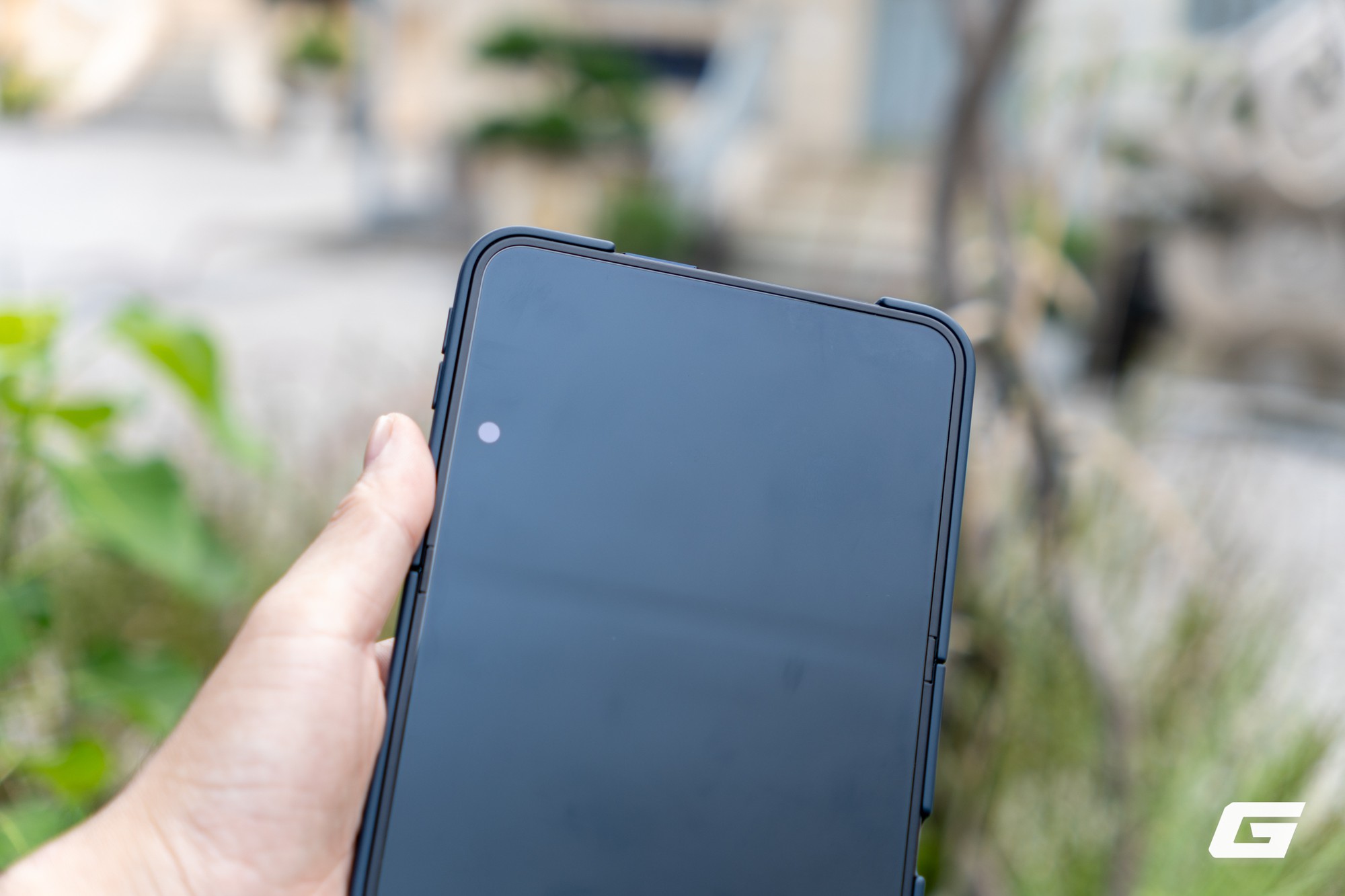Dùng thử iPhone Duo trước “giờ G”: Tôi từng thấy cái tên Duo khó hiểu, cho đến khoảnh khắc mở máy ra - Ảnh 4.