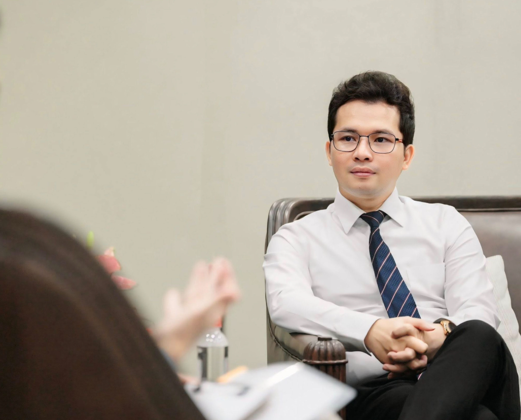 Gần 6.000 lượt tương tác với bức ảnh Cựu CEO Green SM Nguyễn Văn Thanh lộ "bụng bự"- Ảnh 2.