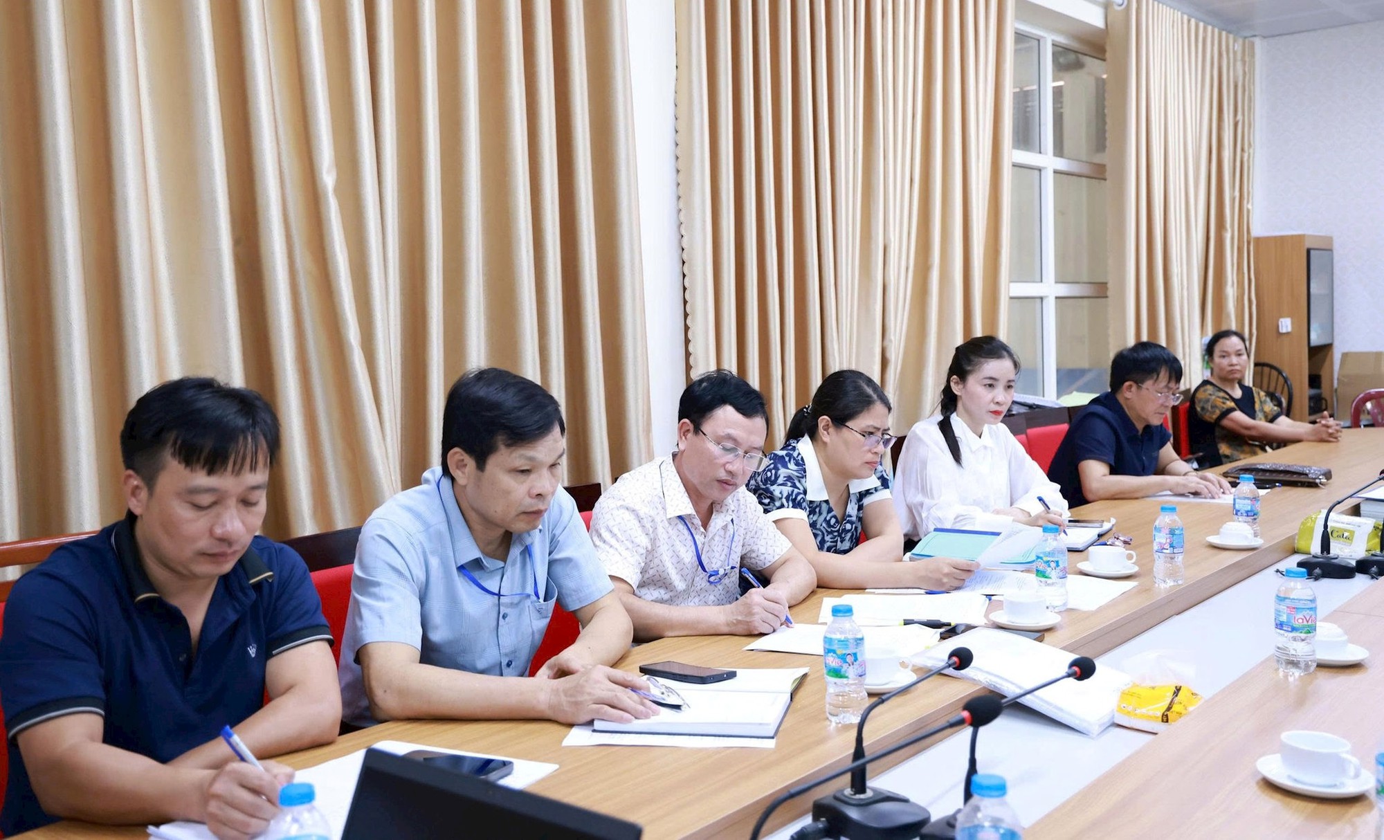 Đối thoại, tháo gỡ vướng mắc giải phóng mặt bằng dự án Khu Công nghệ cao Hòa Lạc- Ảnh 4.