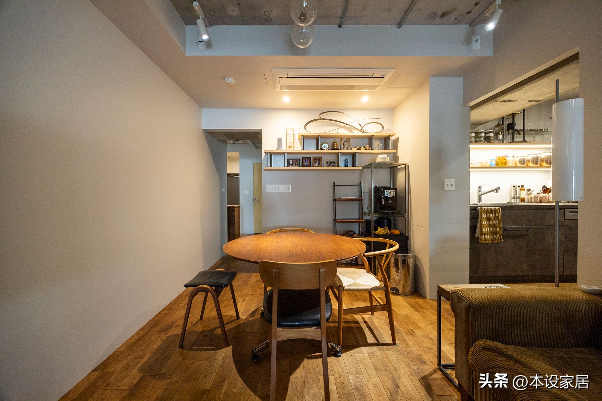 Cặp vợ chồng tuổi 60 sống trong căn hộ 65m² suốt 8 năm: Nhà không lớn nhưng lúc nào cũng gọn gàng, ngăn nắp - Ảnh 7.