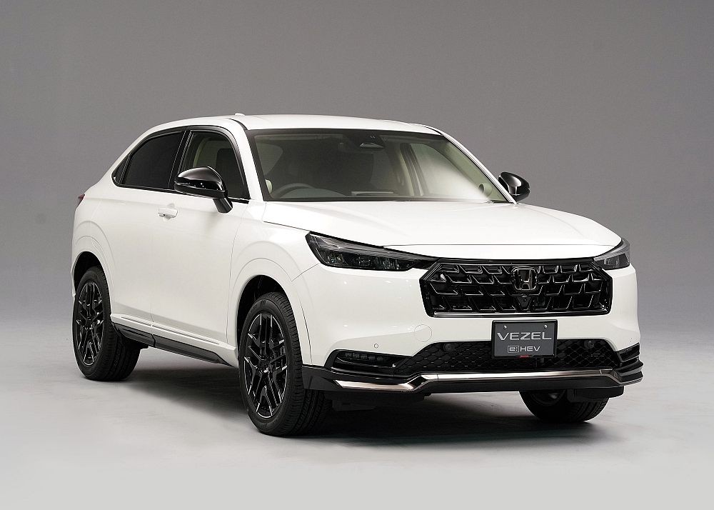 Honda HR-V 2027 ra mắt với gói ngoại thất thể thao, mâm mới, thêm cửa sổ trời toàn cảnh, 10 loa cạnh tranh Xforce, Yaris Cross - Ảnh 4.