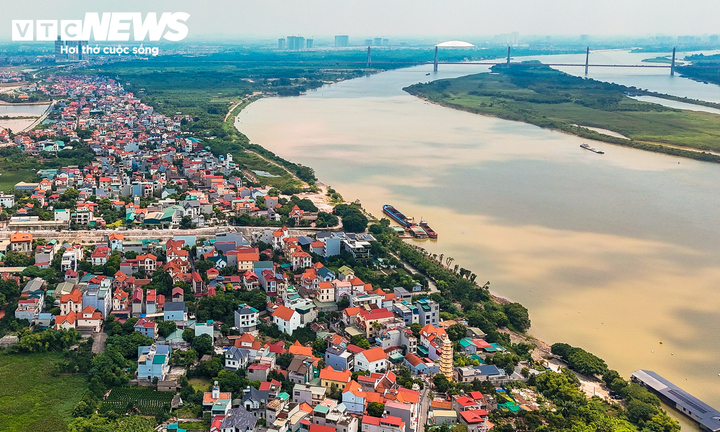 Hà Nội yêu cầu Vingroup làm rõ phương án nạo vét sông Hồng, sông Đà- Ảnh 1.
