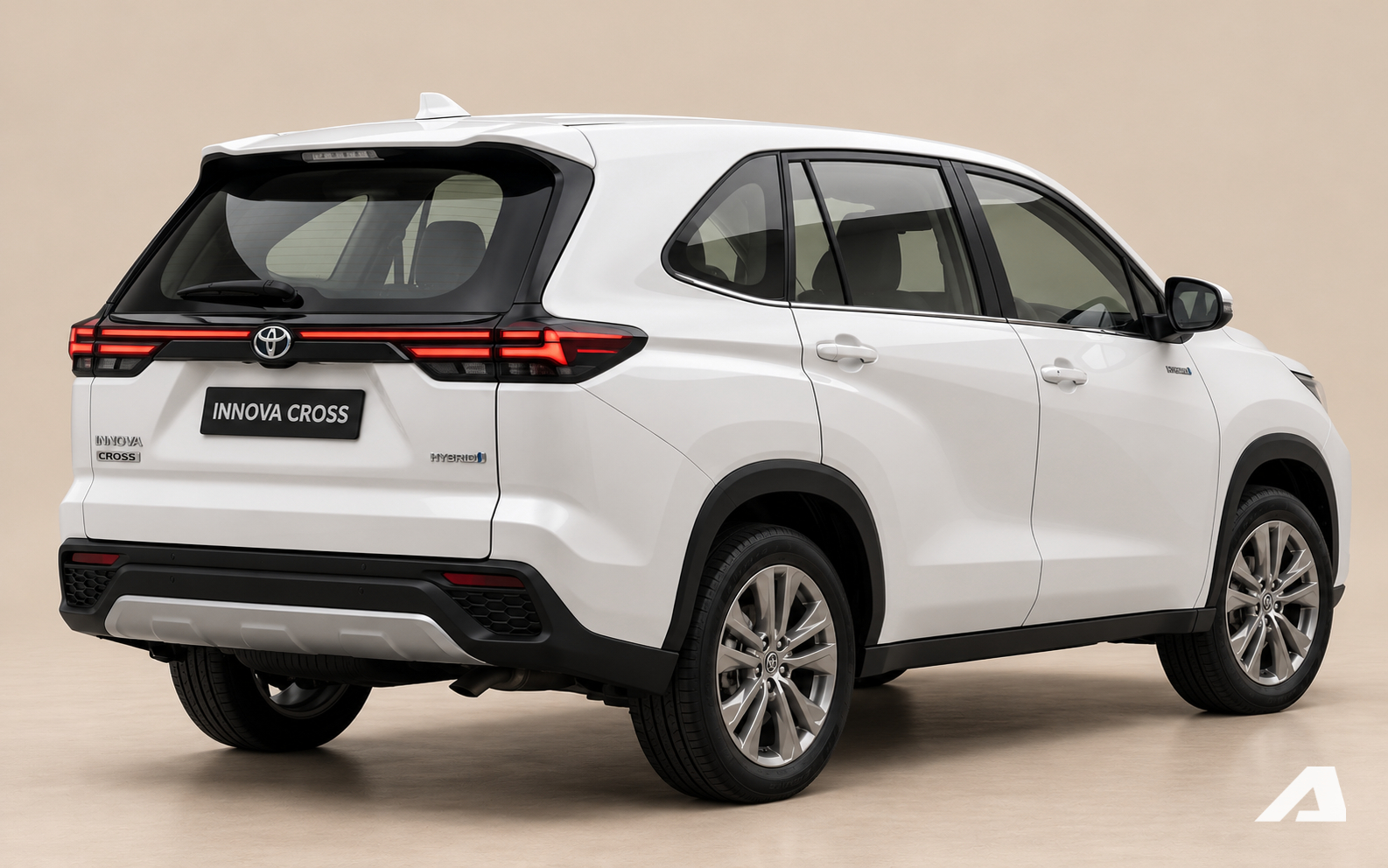 Xem trước Toyota Innova Cross mới sắp ra mắt tháng sau: Mặt trước thay đổi lớn, màn hình lớn hơn, vẫn đủ tùy chọn xăng, hybrid- Ảnh 2.