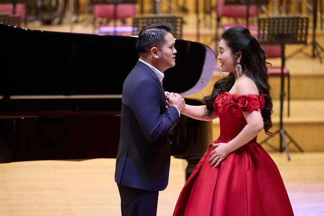 Concert Resonantia: đêm opera đỉnh cao kỷ niệm 70 năm Học viện Âm nhạc Quốc gia Việt Nam- Ảnh 3. Concert Resonantia: đêm opera đỉnh cao kỷ niệm 70 năm Học viện Âm nhạc Quốc gia Việt Nam- Ảnh 3.