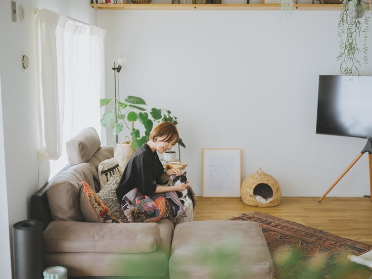 Dọn nhà một lần, tôi mới hiểu vì sao càng mua nhiều càng dễ thấy thiếu: 3 thay đổi giúp tiêu tiền tỉnh táo hơn - Ảnh 5.