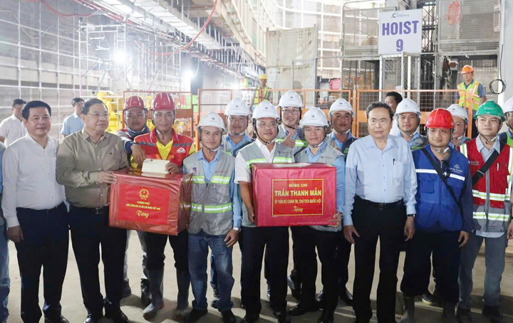 Chủ tịch Quốc hội: Công trình phục vụ APEC tại Phú Quốc phải đúng, đủ, đẹp- Ảnh 3.