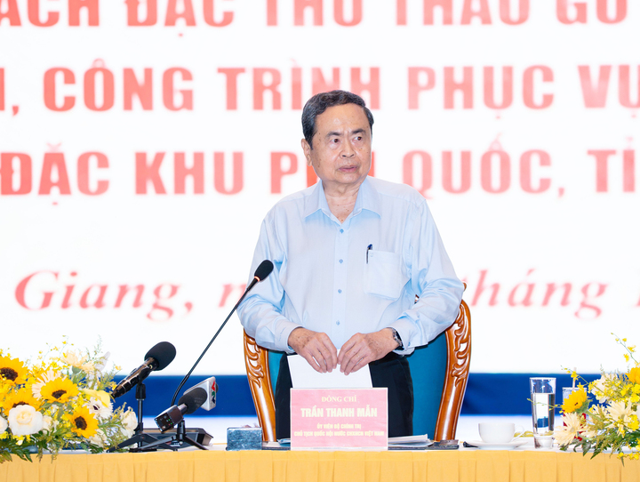 Chủ tịch Quốc hội: Công trình phục vụ APEC tại Phú Quốc phải đúng, đủ, đẹp- Ảnh 1.