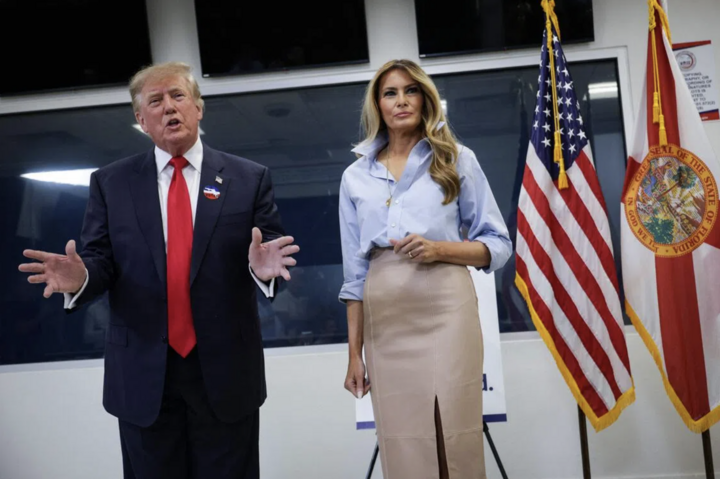 Ông Trump bỏ phiếu sớm tại Florida trong cuộc bầu cử giữa nhiệm kỳ tại Mỹ- Ảnh 1.