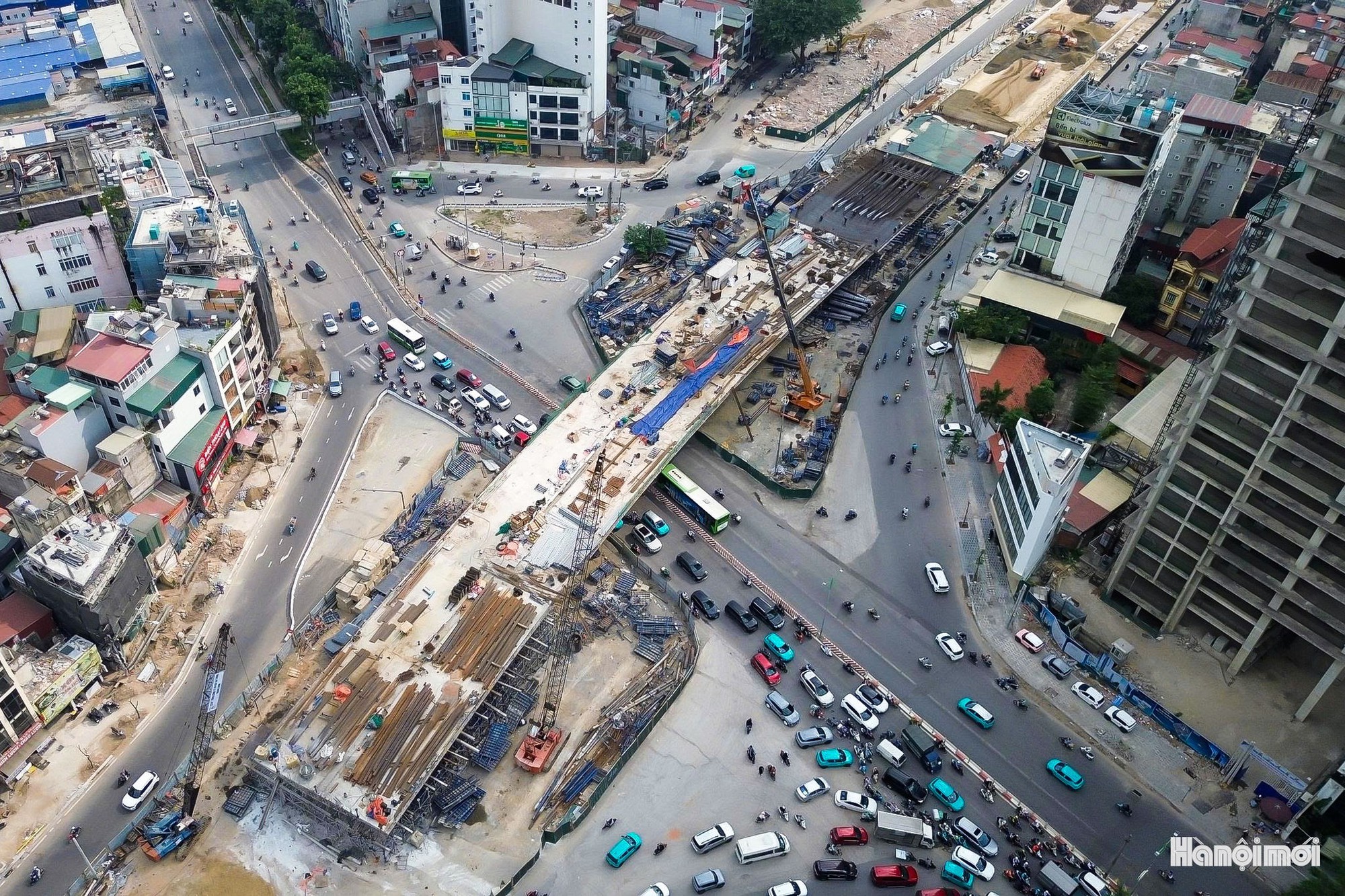 Dồn lực thi công hai cầu vượt trên công trường đường Vành đai 1- Ảnh 6.