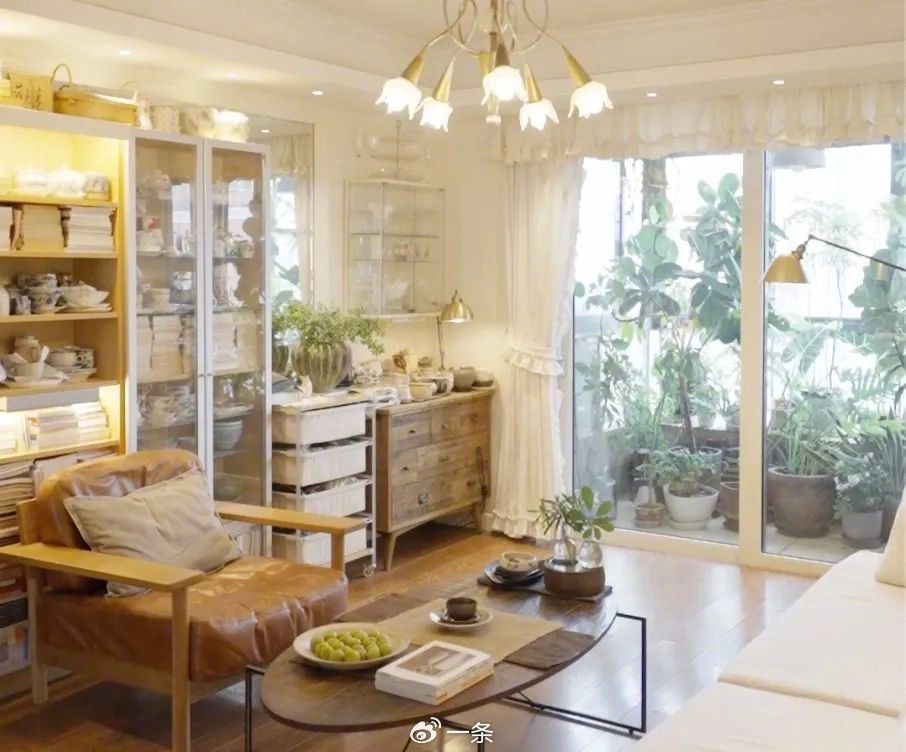 60 tuổi có tiền tiết kiệm nhưng không đầu tư, không bảo hiểm: Cách sống không kế hoạch này liệu có an toàn khi về già?- Ảnh 3.
