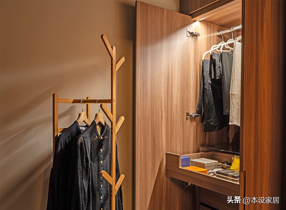 Căn hộ 46m² xuống cấp của đôi vợ chồng trung niên được cải tạo thành không gian 3 phòng: Cách tận dụng từng mét vuông khiến nhiều người bất ngờ- Ảnh 9.