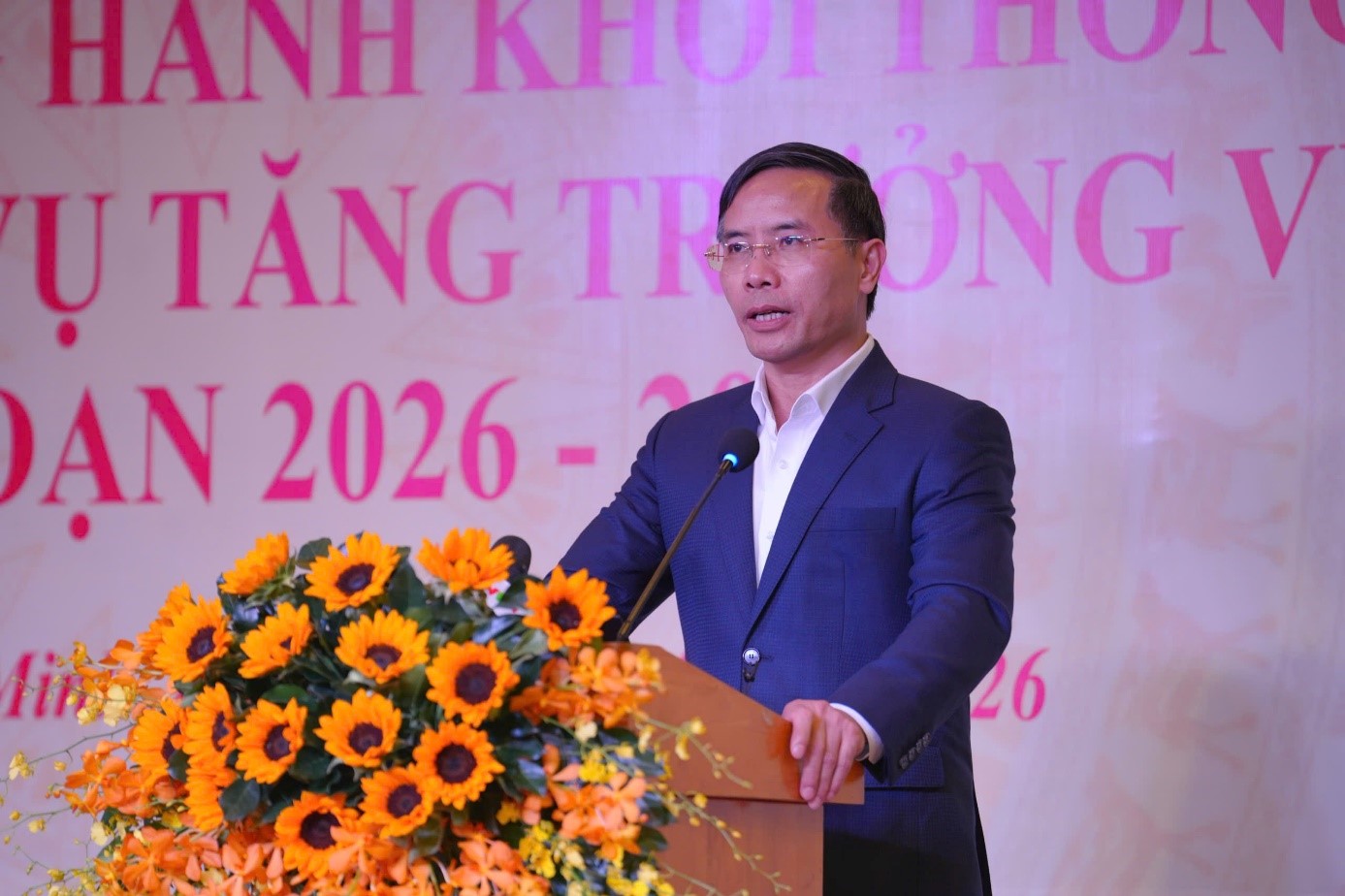 Ngành ngân hàng cam kết tiên phong, kiến tạo sức bật Đông Nam Bộ - Ảnh 2.
