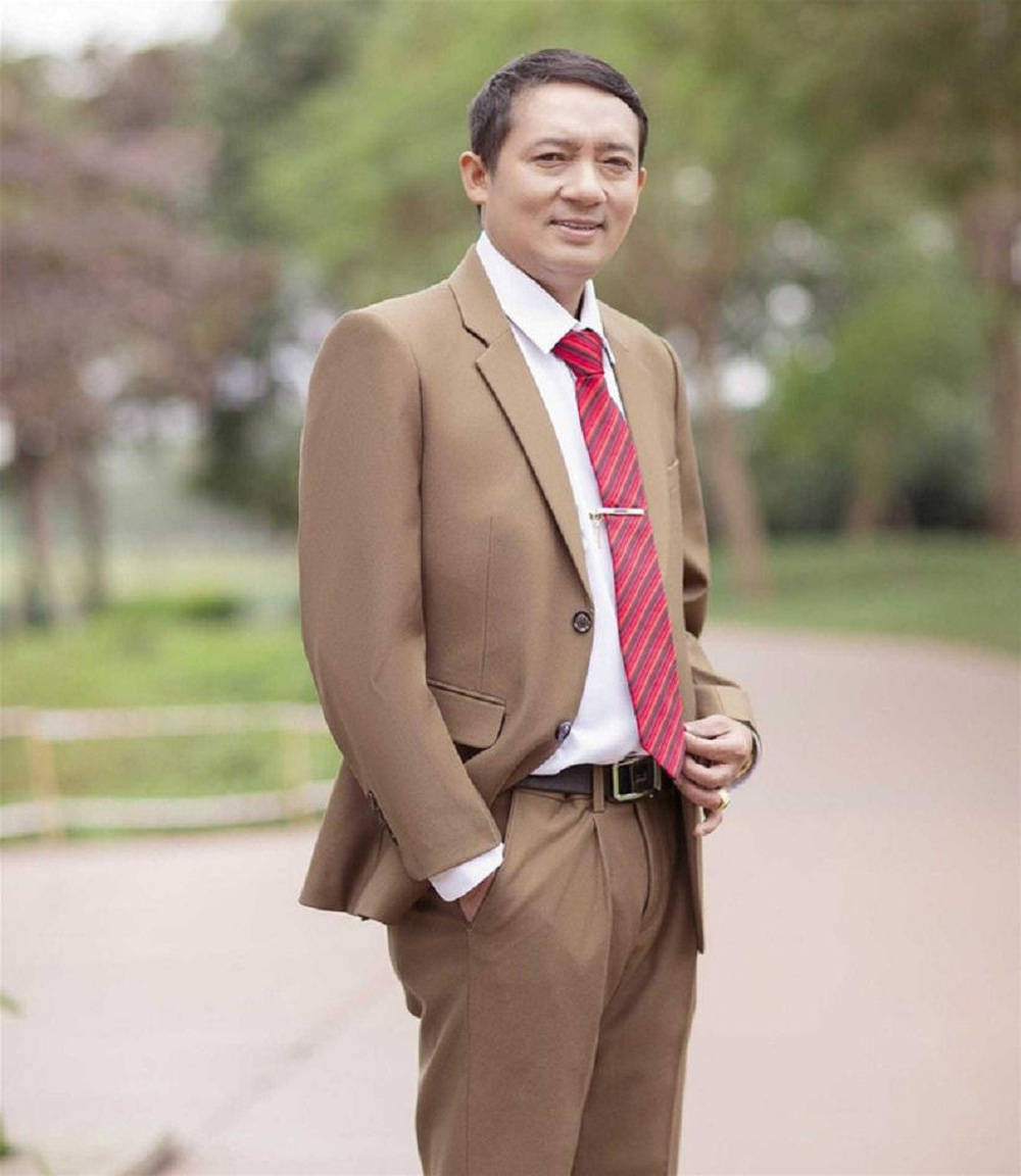 Diễn viên hài sinh năm 1975 3 đời vợ: Từng trượt đại học 2 lần, nổi tiếng nhờ tiểu phẩm làm cho vui- Ảnh 1.