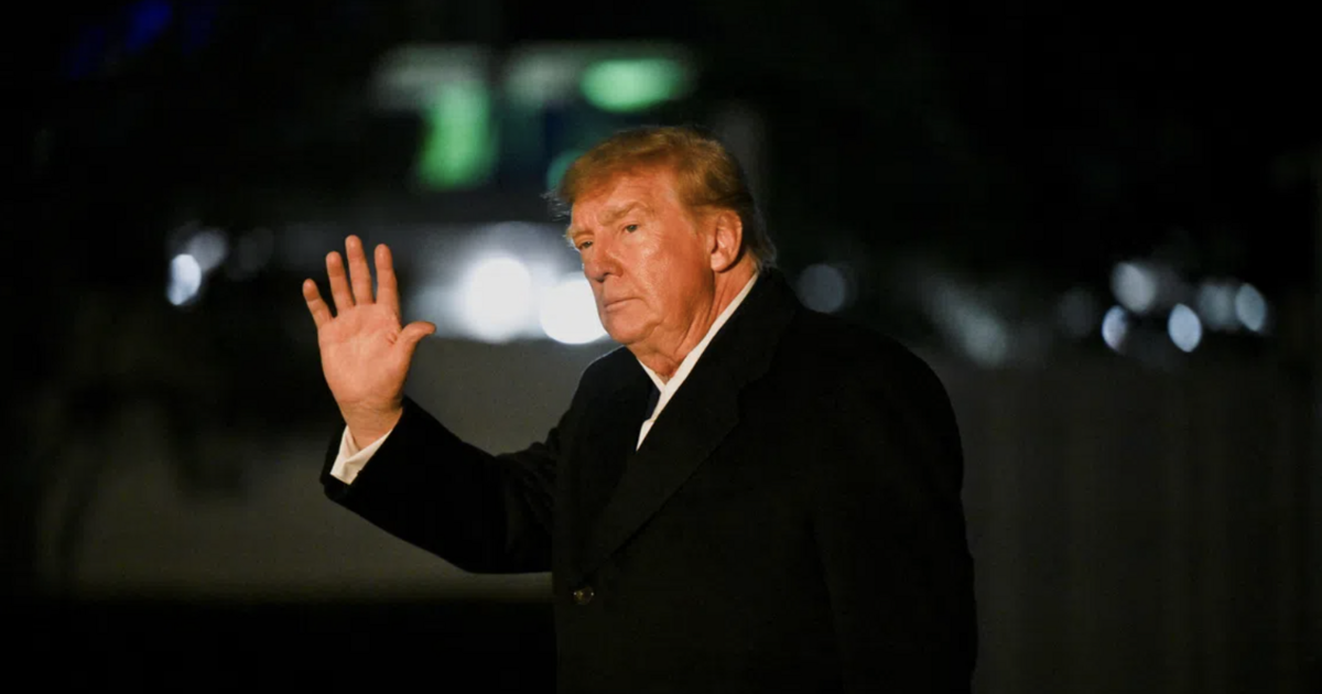 Ông Trump bất ngờ treo thưởng 1 triệu USD cho loại tin báo đặc biệt - Ảnh 1.