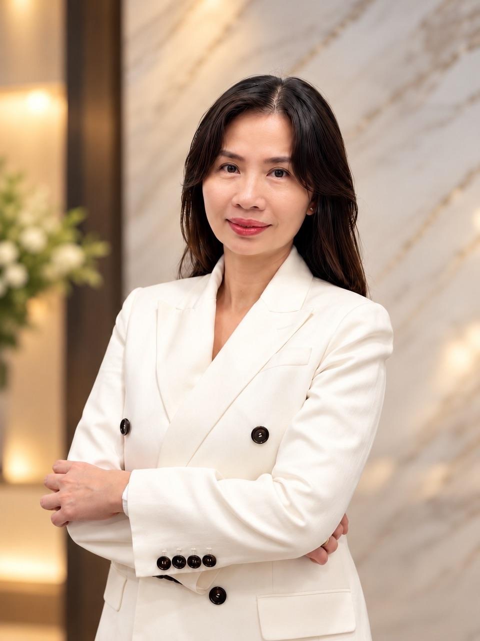 Lộ diện