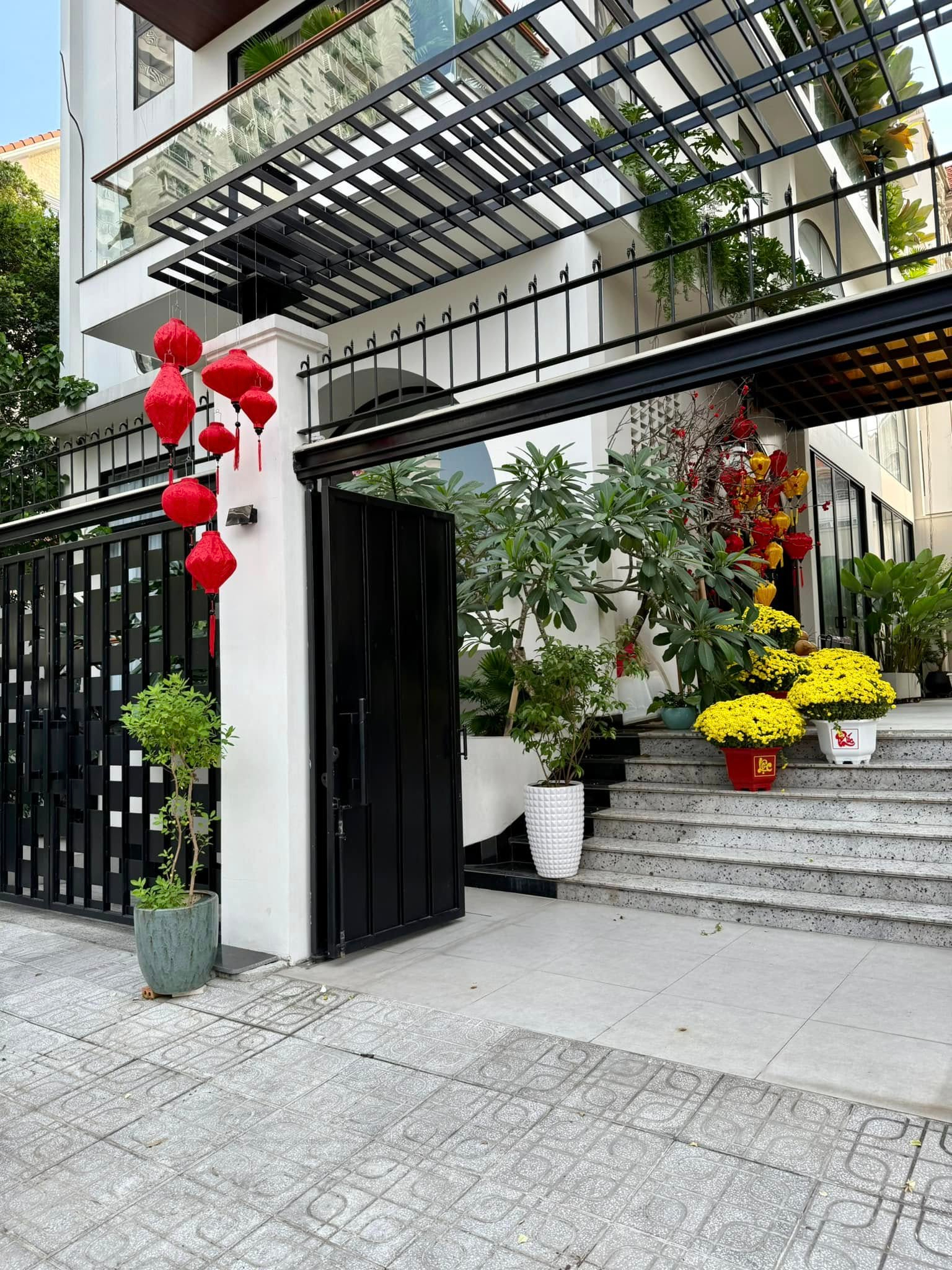 Nữ diễn viên sống trong biệt thự 1.000 m2 về Đồng Tháp xây khu sinh thái rộng gấp 50 lần- Ảnh 3.