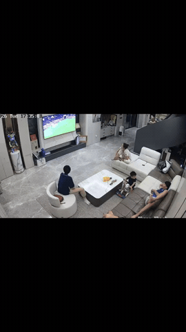 Cảnh tượng khó tin của Doãn Hải My trong căn biệt thự nhà Văn Hậu- Ảnh 1.