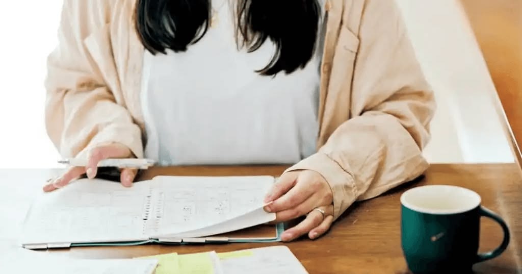 Lời khuyên cho người đang gửi tiết kiệm kỳ hạn 12 tháng - Ảnh 1.