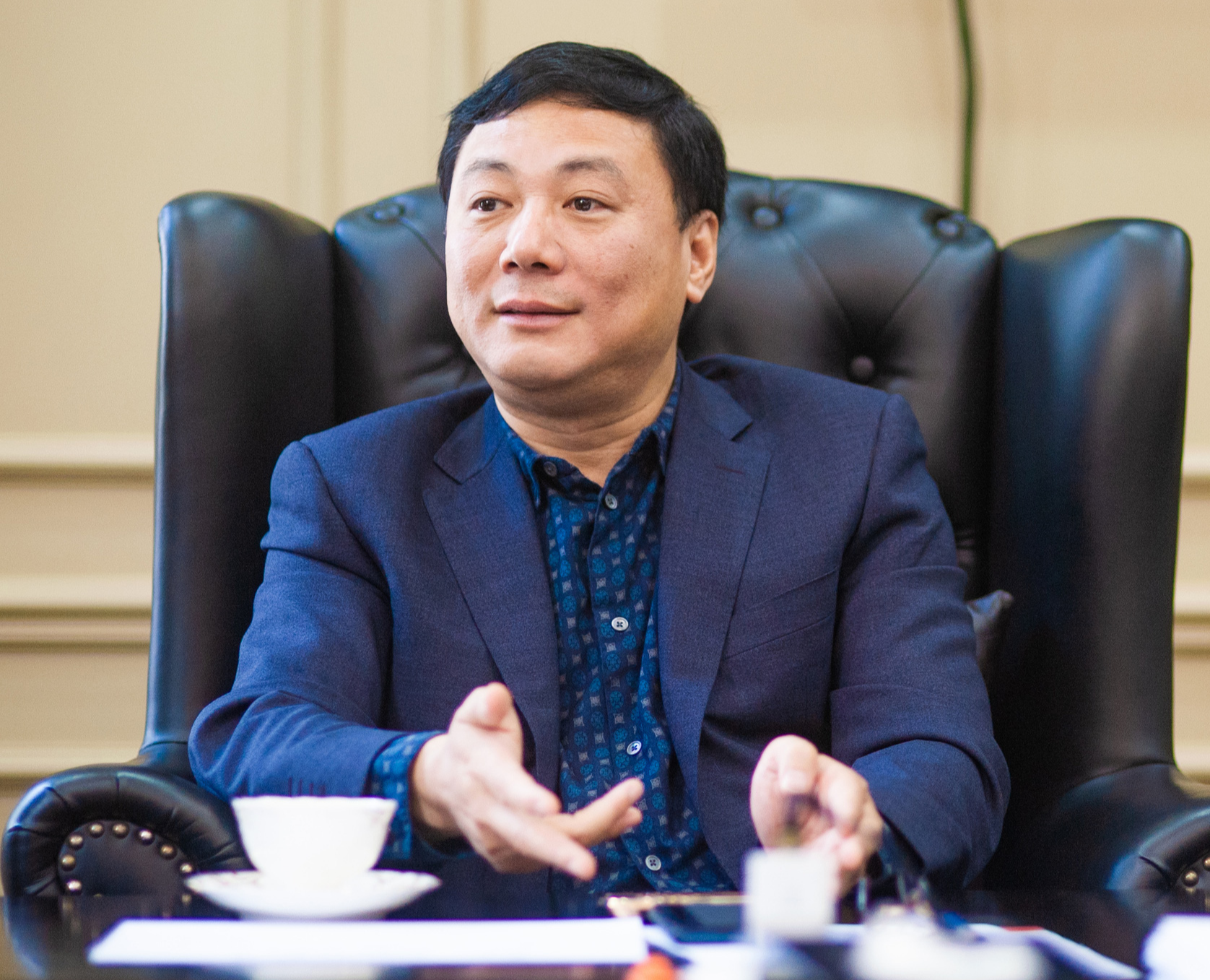 Người cha gây dựng tập đoàn đa ngành từ nhà thầu cơ điện, con trai có 2 bằng thạc sĩ Mỹ, con gái sinh năm 1991 từng được Forbes Vietnam vinh danh, hiện cả 2 là Phó Chủ tịch tập đoàn- Ảnh 1.