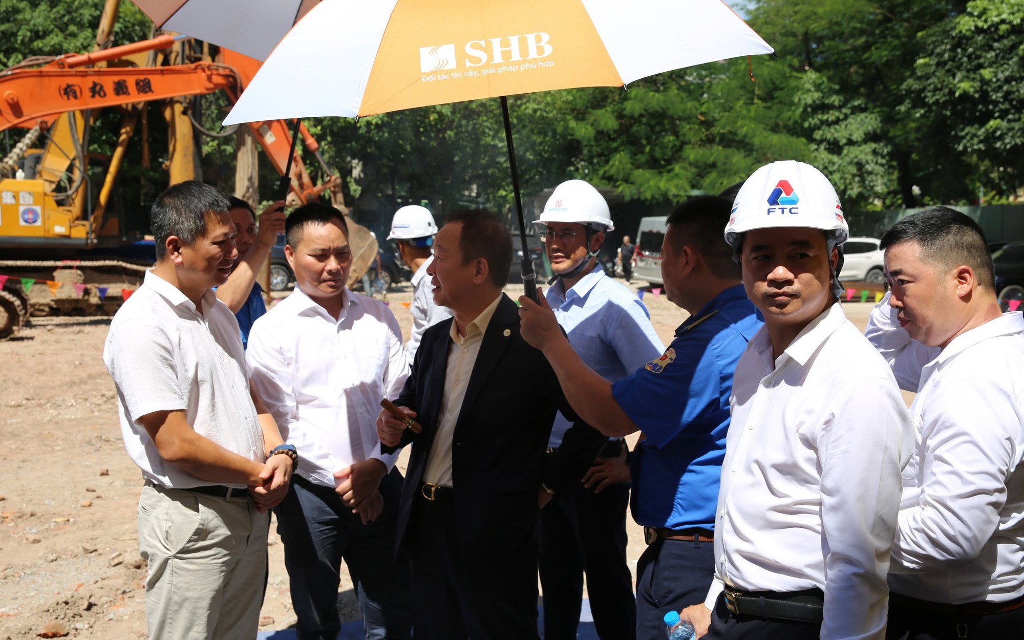 Công trình đặc biệt của bầu Hiển trên "đất vàng" Hà Nội: Lộ diện nhà thầu đào sâu 5 tầng dưới lòng đất, kín tiếng nhưng là đối tác của loạt "ông lớn" Vingroup, Coteccons, Ricons...