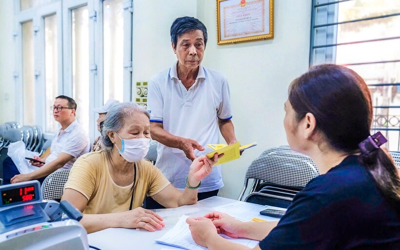 Từ tháng 10/2026, 3 mức trợ cấp tăng thêm: Người cao tuổi có một khoản lên 540.000 đồng/tháng- Ảnh 1.