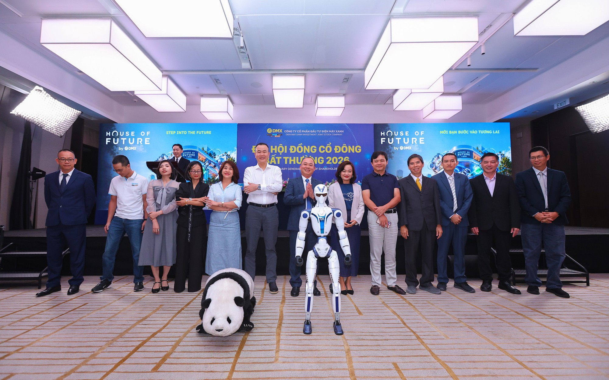DMX ra mắt ban lãnh đạo House of Future tại đại hội cổ đông