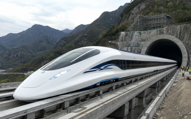 Dừng thi công tuyến tàu cao tốc 500 km/h do chi phí đội lên gấp đôi, rút ngắn thời gian di chuyển giữa hai thành phố lớn chỉ còn 1 tiếng