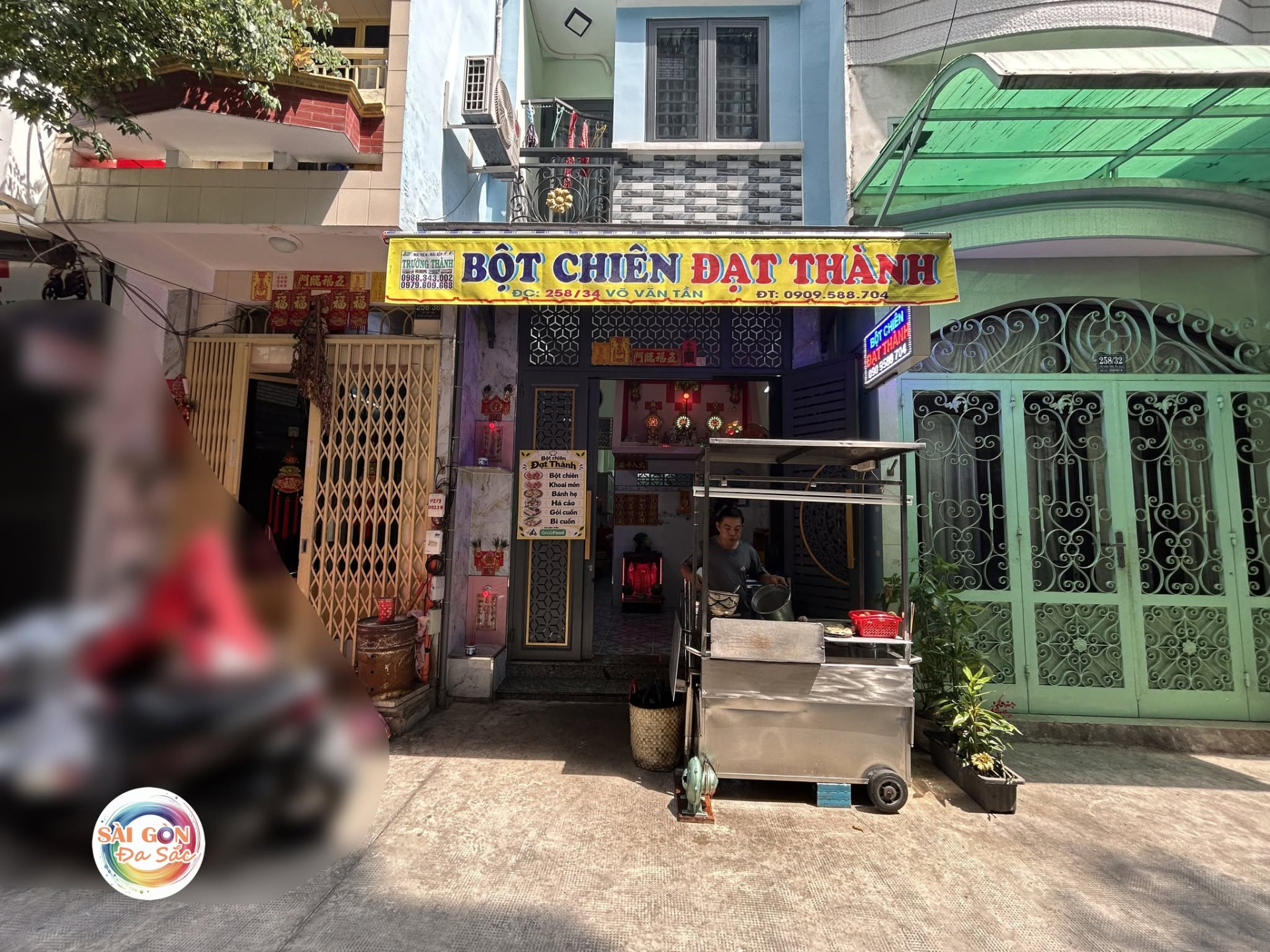 Tưởng bị đóng vĩnh viễn, quán bột chiên nổi tiếng ở TP.HCM lặng lẽ mở lại, cả nhà chỉ còn 3 người đủ sức bán- Ảnh 1.