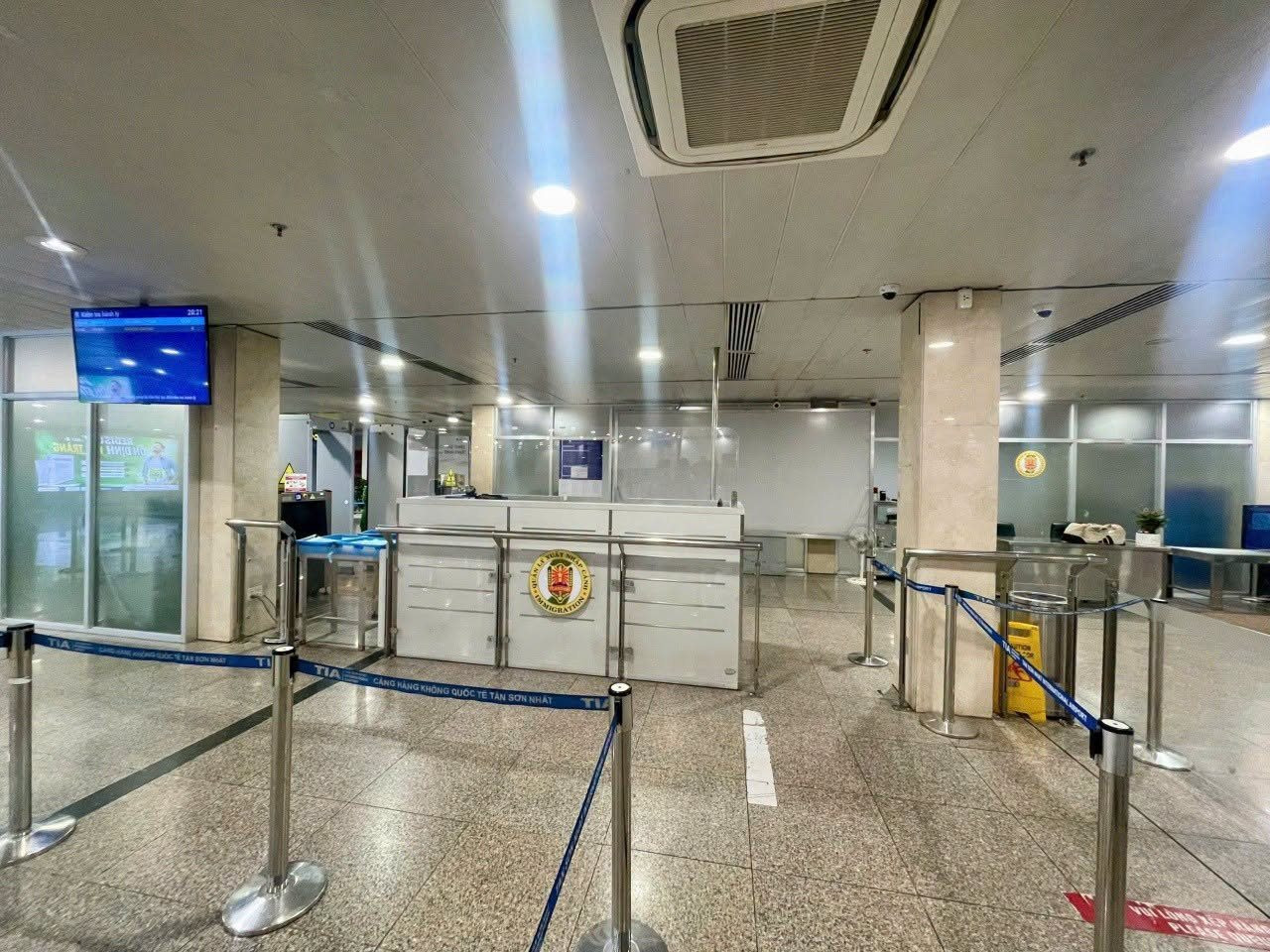 Thay đổi tại sân bay Tân Sơn Nhất từ ngày mai (1/11), hành khách có chuyến bay cần chú ý - Ảnh 2.
