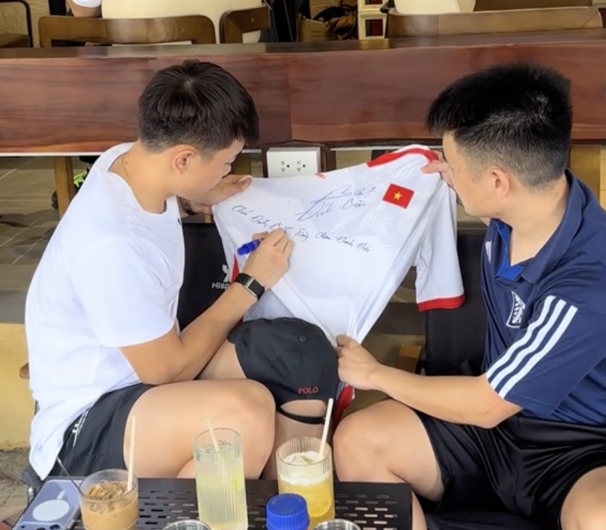 Cách Đình Bắc sửa sai - Ảnh 2.
