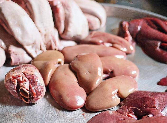 Người phụ nữ 52 tuổi "kén ăn" nhiều năm, bác sĩ bất ngờ khen: 3 món này không ăn lại vô tình giúp mạch máu nhẹ gánh- Ảnh 3.