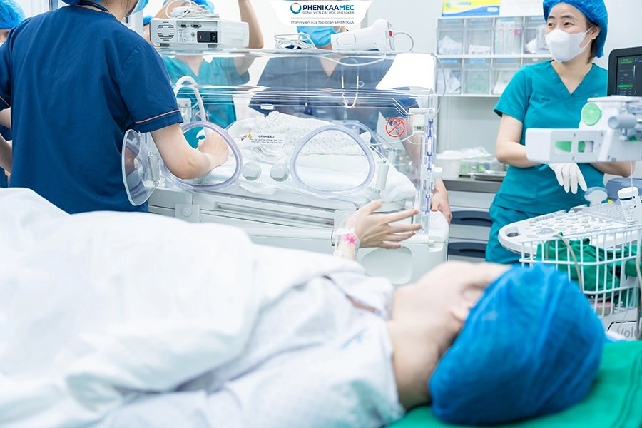 Bệnh viện của vị giáo sư giàu nhất Việt Nam đứng sau ca sinh ba khác ngày tạo kỳ tích đầu tiên trong nước- Ảnh 1. Bệnh viện của vị giáo sư giàu nhất Việt Nam đứng sau ca sinh ba khác ngày tạo kỳ tích đầu tiên trong nước- Ảnh 1.