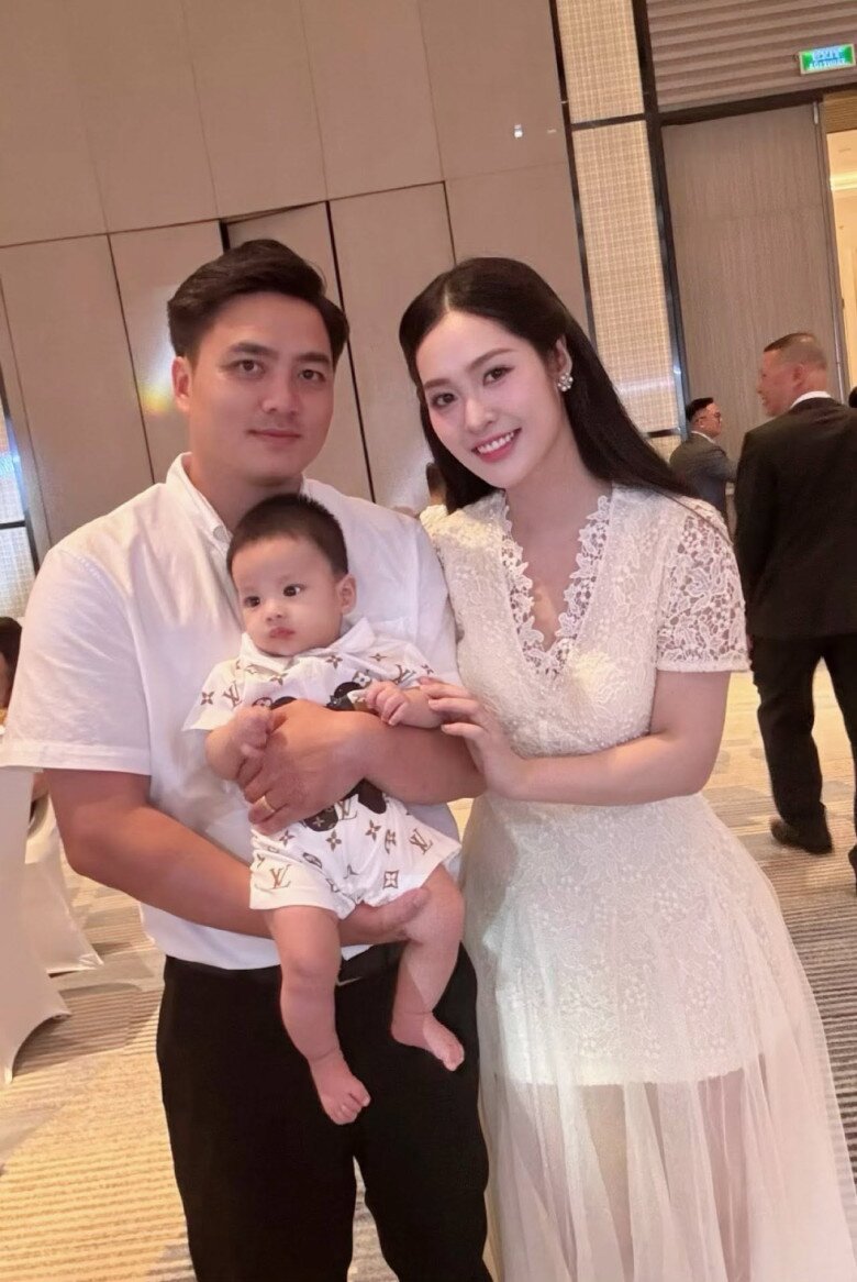 Nàng hậu Vbiz dự định “sống chậm” sau khi lấy chồng, nhưng lại hoàn toàn “vỡ mộng” sau khi sinh con - Ảnh 4.