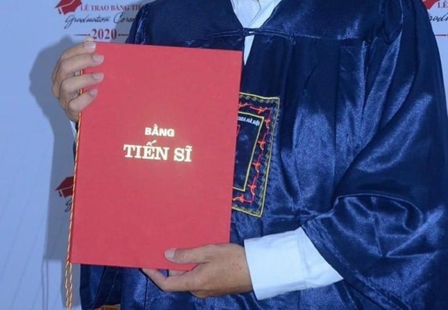 Bộ Ngoại giao thông báo tuyển dụng công chức, chỉ tiêu đúng 10 người, yêu cầu không nói ngọng, nói lắp, thi vấn đáp 2 vòng trong 30 phút - Ảnh 3.
