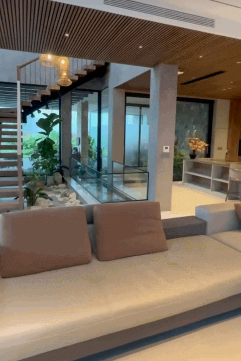 Ngôi nhà 450m2 của vợ chồng Hà Tĩnh như resort thu nhỏ: Khu vườn nhiệt đới bao quanh, cả căn nhà phủ 70% kính, góc nào cũng có view “triệu đô”- Ảnh 13.
