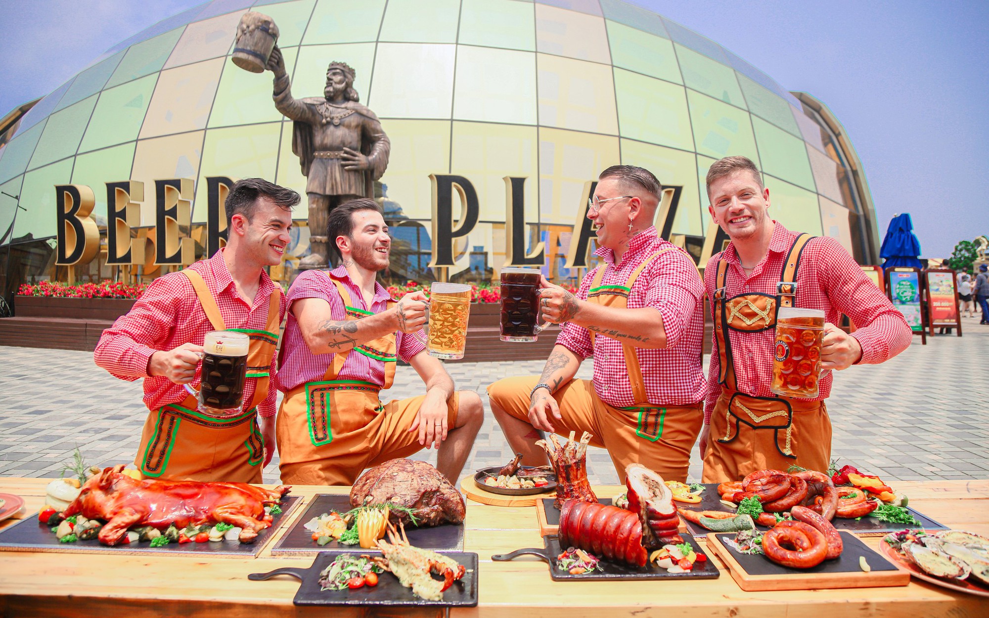 Sun Group từng đưa loạt show đẳng cấp lần đầu có mặt tại Việt Nam, những đạo diễn nào đứng sau?