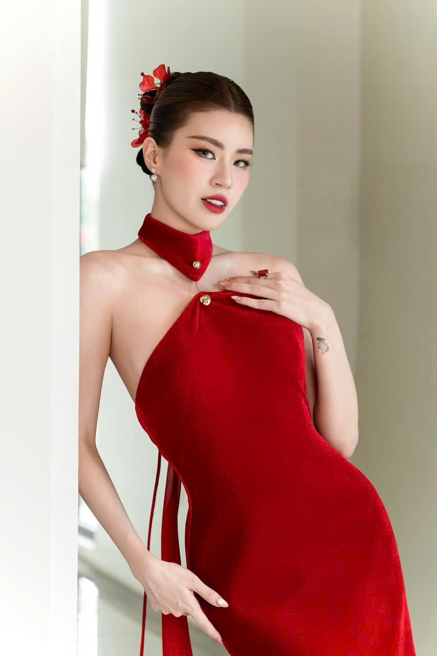Thu nhập của Á hậu Miss Universe đóng phim trăm tỷ, có bài hát nổi tiếng toàn cầu - Ảnh 10.