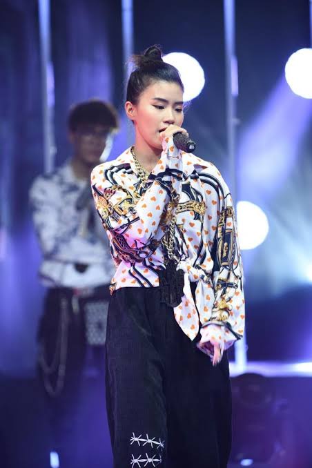 Thu nhập của Á hậu Miss Universe đóng phim trăm tỷ, có bài hát nổi tiếng toàn cầu - Ảnh 3.