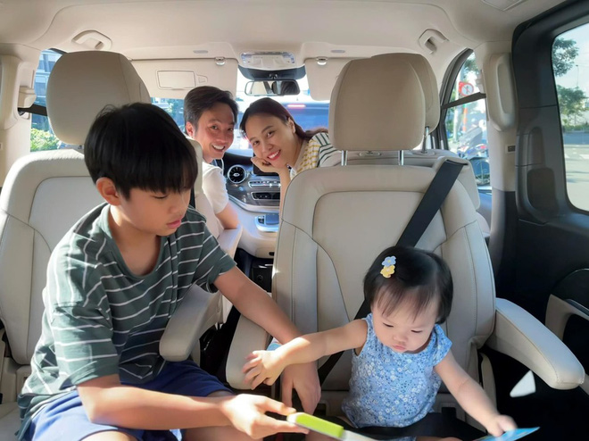 Đàm Thu Trang bận đi sắm đồ nội thất, Cường Đô La trông con đúng chuẩn nhà giàu, đưa con đi ngắm siêu xe mới chịu- Ảnh 11.