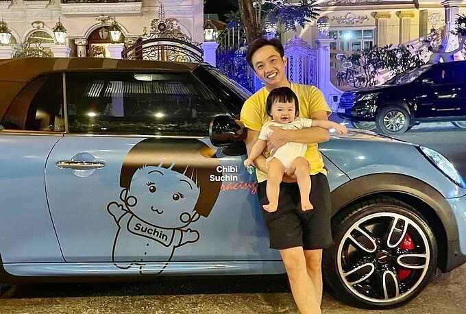 Đàm Thu Trang bận đi sắm đồ nội thất, Cường Đô La trông con đúng chuẩn nhà giàu, đưa con đi ngắm siêu xe mới chịu- Ảnh 8.