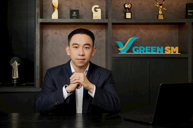 Con trai thứ 2 của tỷ phú Phạm Nhật Vượng đang tuyển nhân viên mới, công việc liên quan nhiều tới tài sản công ty, yêu cầu thành thạo tin học văn phòng, ưu tiên giỏi 1 kỹ năng, lương lên tới hơn 20 triệu đồng/tháng - Ảnh 1. Con trai thứ 2 của tỷ phú Phạm Nhật Vượng đang tuyển nhân viên mới, công việc liên quan nhiều tới tài sản công ty, yêu cầu thành thạo tin học văn phòng, ưu tiên giỏi 1 kỹ năng, lương lên tới hơn 20 triệu đồng/tháng - Ảnh 1.