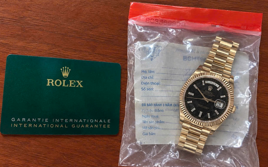 Công an xác minh chiếc đồng hồ Rolex vàng hồng trị giá 1,7 tỷ đồng “bốc hơi” trong phòng riêng