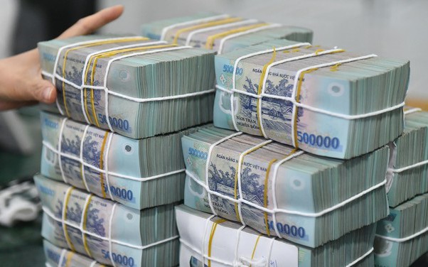 Loạt ngân hàng VPBank, Techcombank, ACB,... tăng lãi suất cơ sở, lãi suất tham chiếu