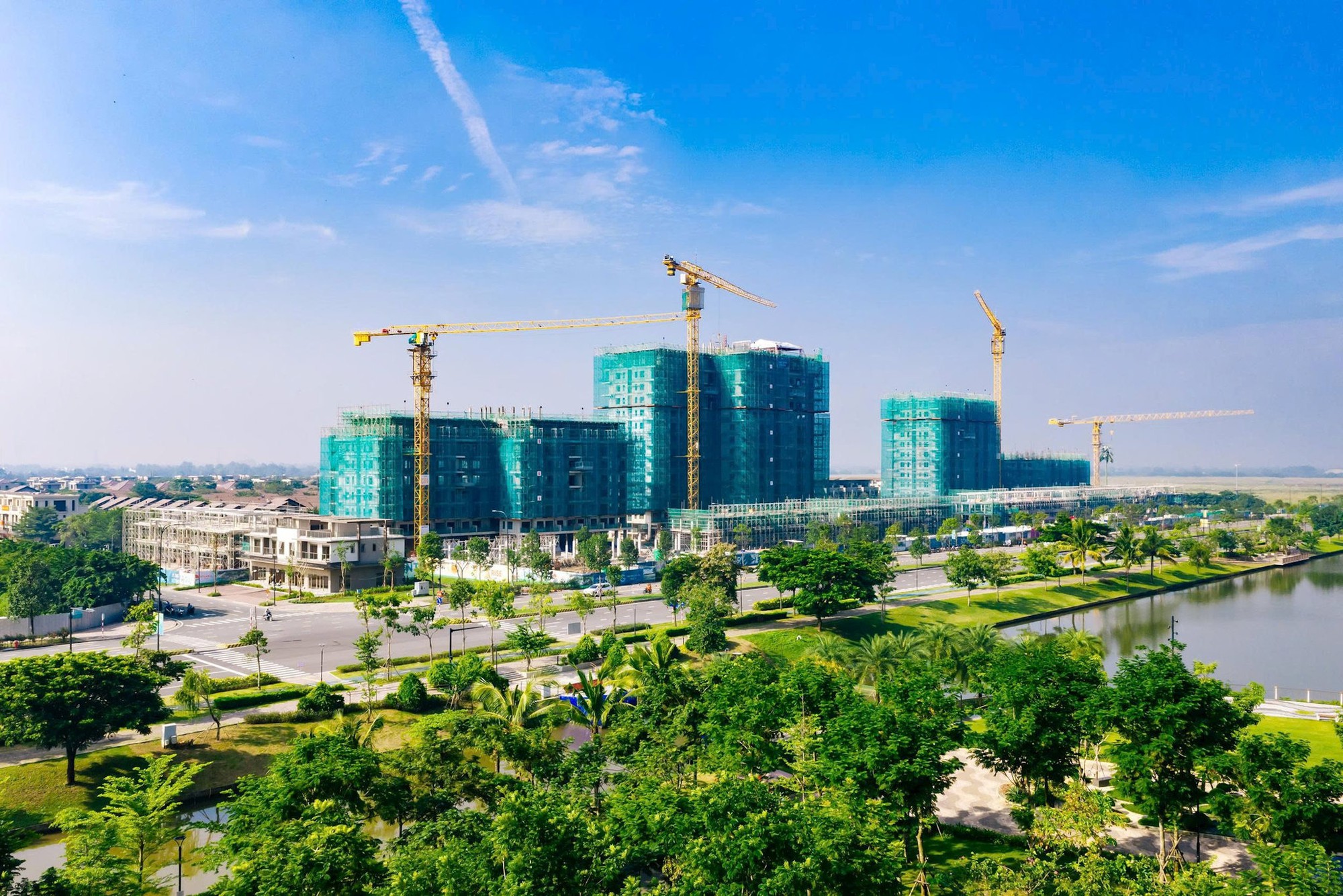 Những doanh nghiệp “giữ nhiệt” cho thị trường bất động sản cuối năm- Ảnh 1. Những doanh nghiệp “giữ nhiệt” cho thị trường bất động sản cuối năm- Ảnh 1.
